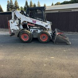 2014 Bobcat S530 Skid Steer With Bucket