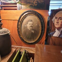 Antique Portrait Framed Convex Bubble Glass 17x23