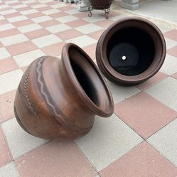 New Flower Pots Made Out Of Clay 