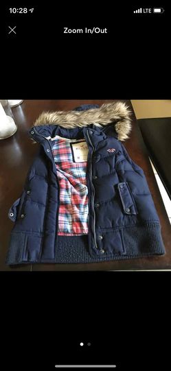 Abercrombie and Fitch vest with fur
