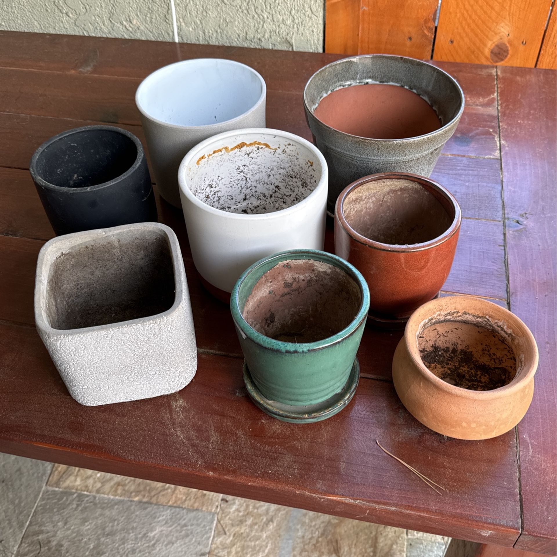 8 Small Planting Pots