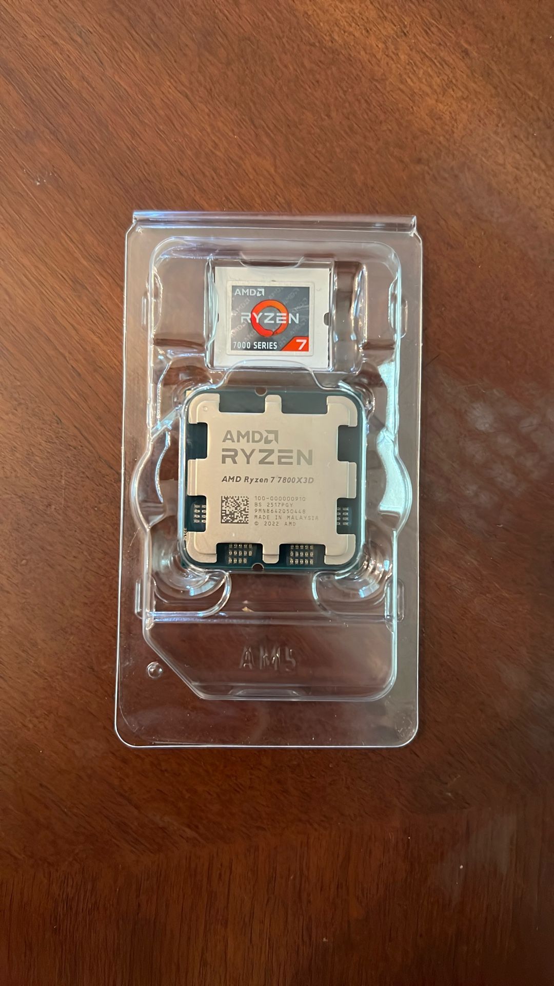 AMD Ryzen 7 7800 X 3D