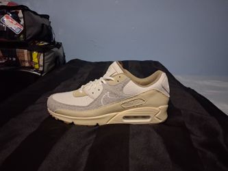 Brand New And Original Men's Nike Air Max's 90" Sneakers Sizes 11