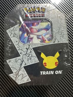 Pokémon Dark Sylveon v Celebrations 25th Anniversary Tin