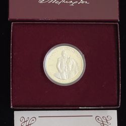 Commemorative Silver Coin 