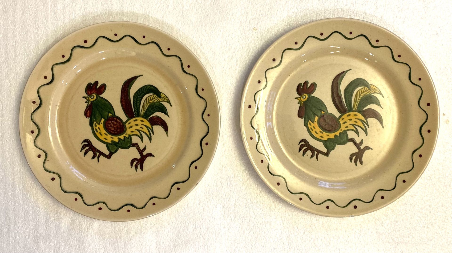 Vintage Metlox Poppytrail California Provincial Green Rooster Set of Two 10" Dinner Plates