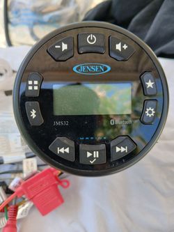 Marine Stereo Like New Condition