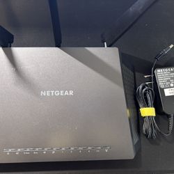 Netgear Nighthawk AC1900 4-port Gigabit Wireless AC Router R7000 