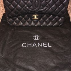 New purse. Perfect for Valentine’s Day ❤️