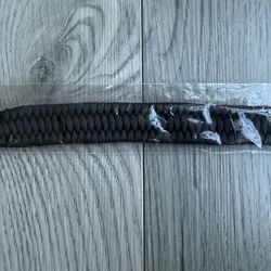 NEW-Black Paracord Survival Bracelet