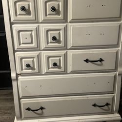 White Wood Dresser