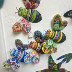 New Set Of 4 Bees