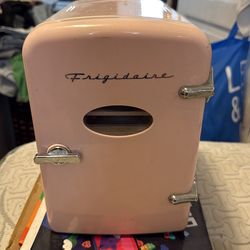 Mini fridge
