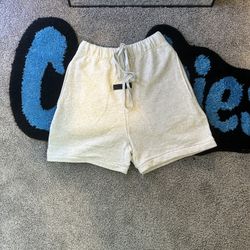 Essentials “1977” Cream Color Shorts 🩳 