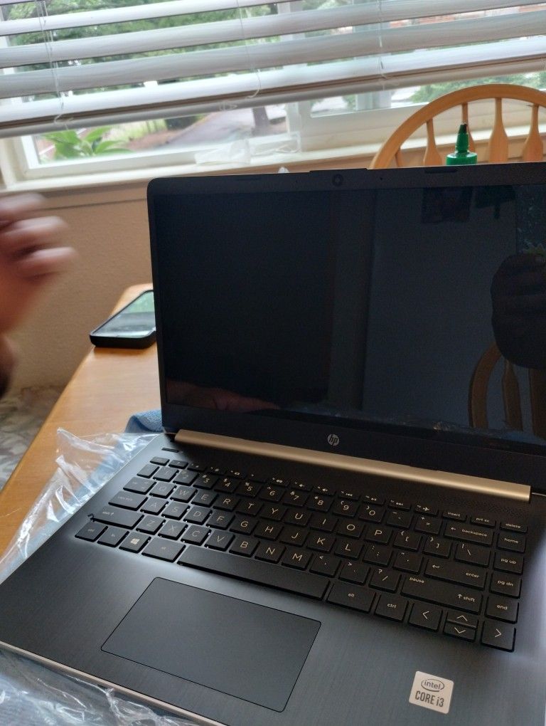 Laptop