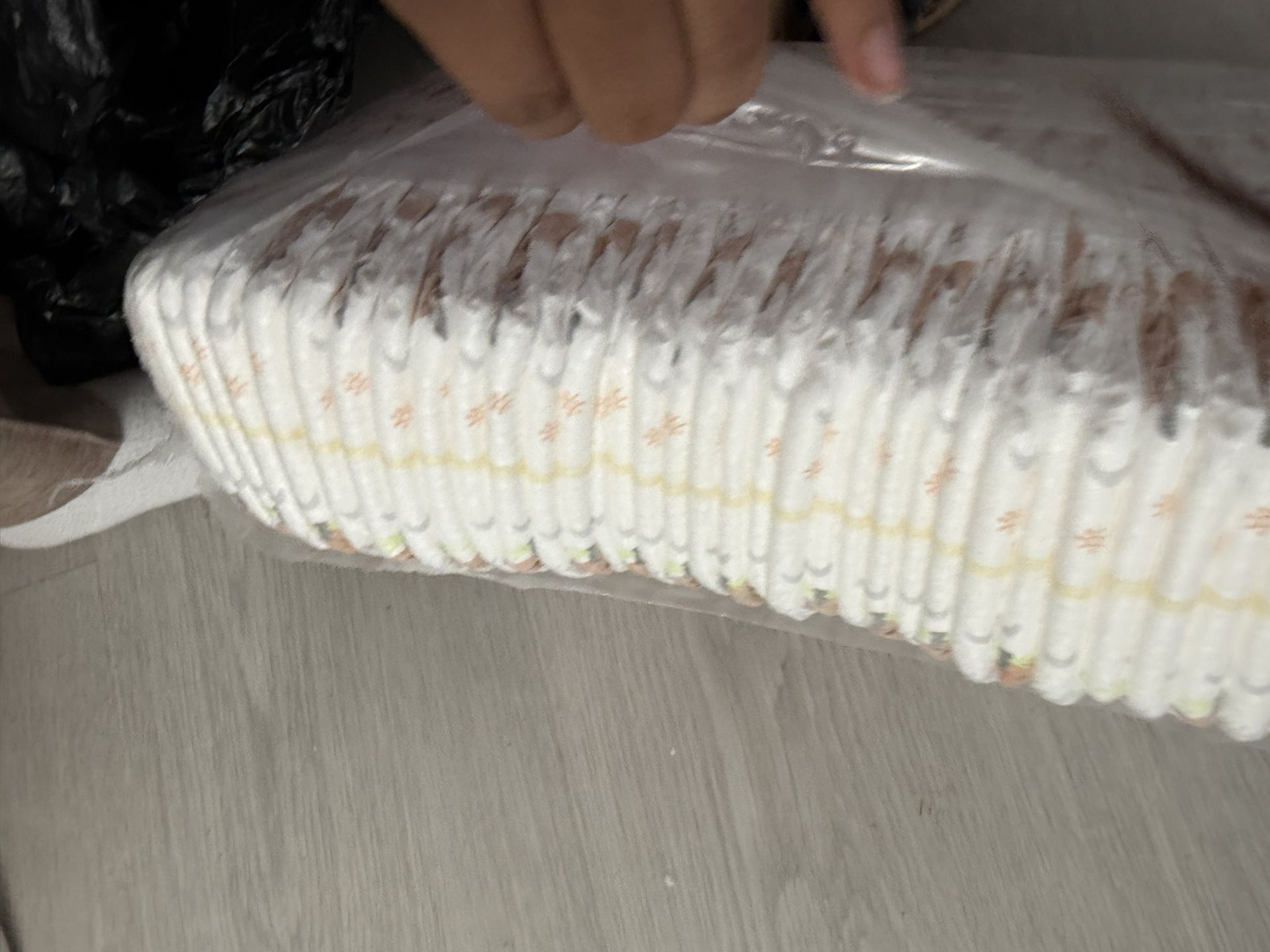 Kirkland Diapers Size 5