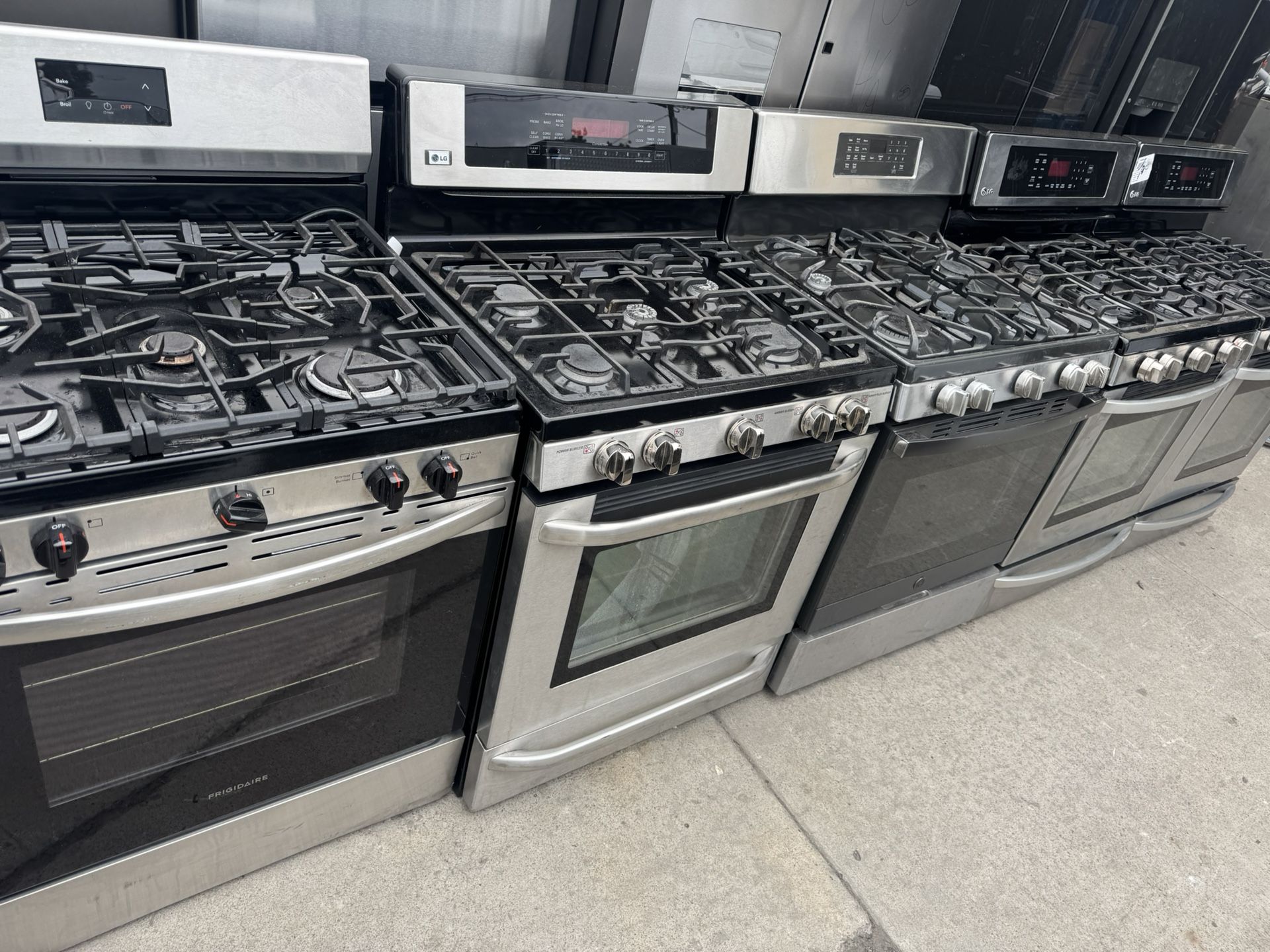 Use Gas Stove Stoves With 90 Day Warranty Only $350