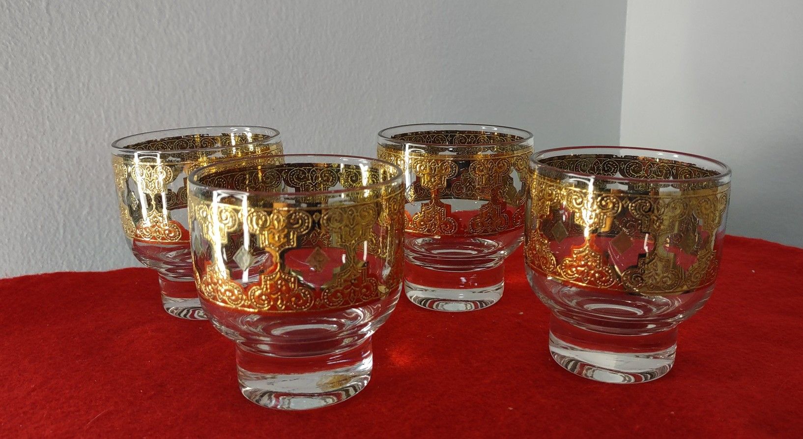 Set of 4 CULVER VALENCIA 22K Gold Cocktail / Rocks Bar Glasses.