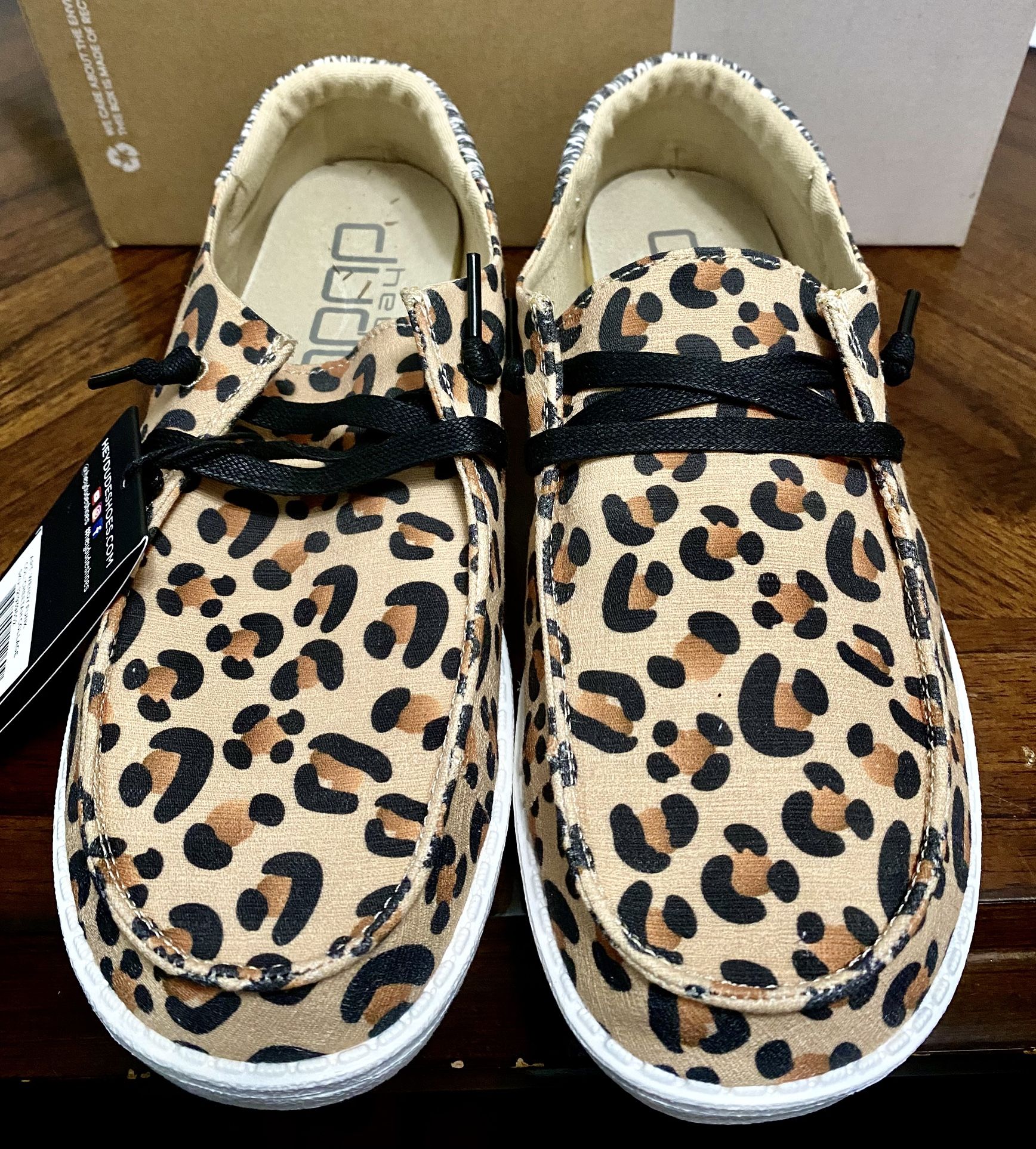 Hey Dude Boat Shoes - Women’s Size 8