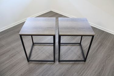End Tables (Set of 2)