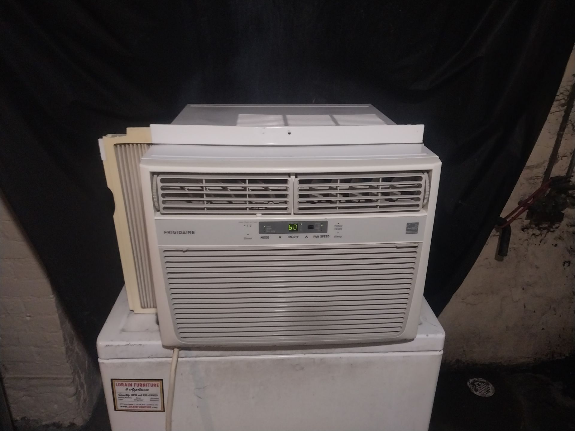 10,000 BTU Air Conditioner Frigidaire