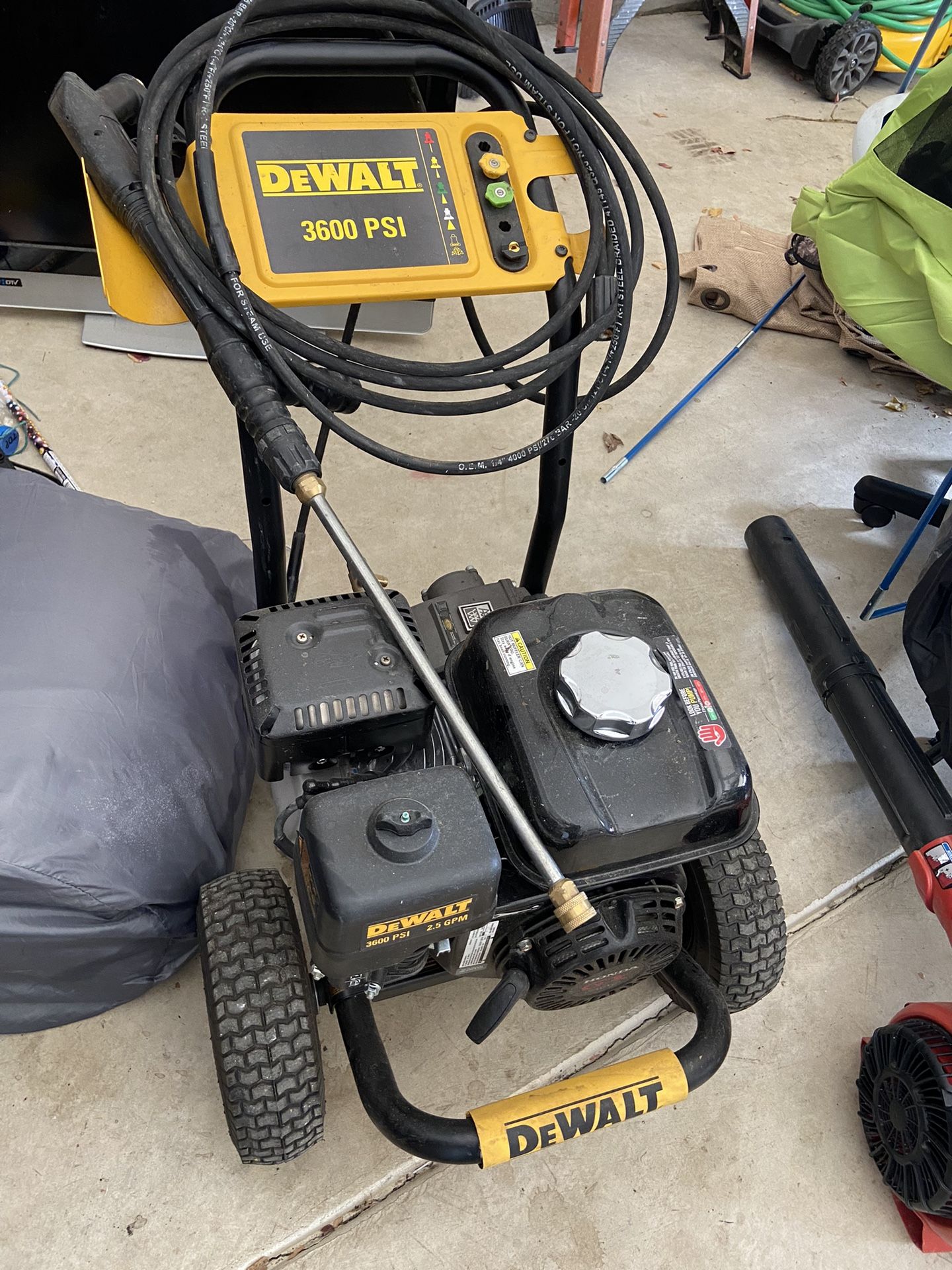 DeWalt pressure washer for Sale in Vancouver, WA - OfferUp