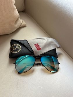 Ray Ban Aviator Sunglasses