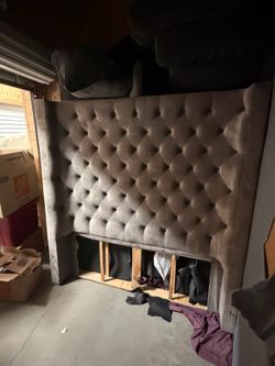 Queen Bed /Matress $450 O.b.o