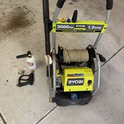 Ryobi Power Washer 2000PSI With Foam Cannon And Extra Nozzles