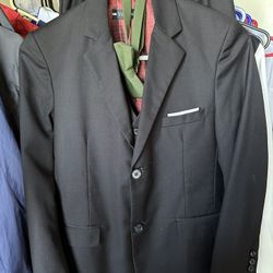 Boys Formal 5 Piece Slim Fit Dresswear Suit Set Size 10