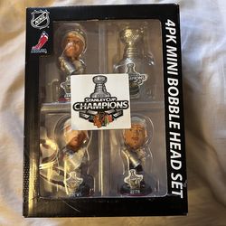 4 pack of blackhawks bobble heads