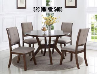 5pc Dining Table!! Brand New in Box!