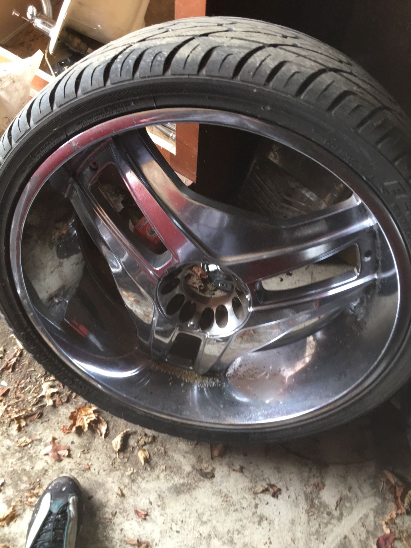 26 inch rims and tires 6 lug for Sale in Tallmadge, OH OfferUp
