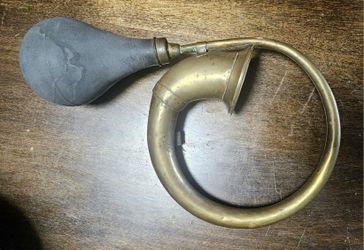 Antique Automobile Horn