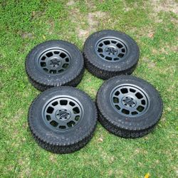 [Full Set]  Falken Wildpeak AT3W on Method MR705 with TPMS