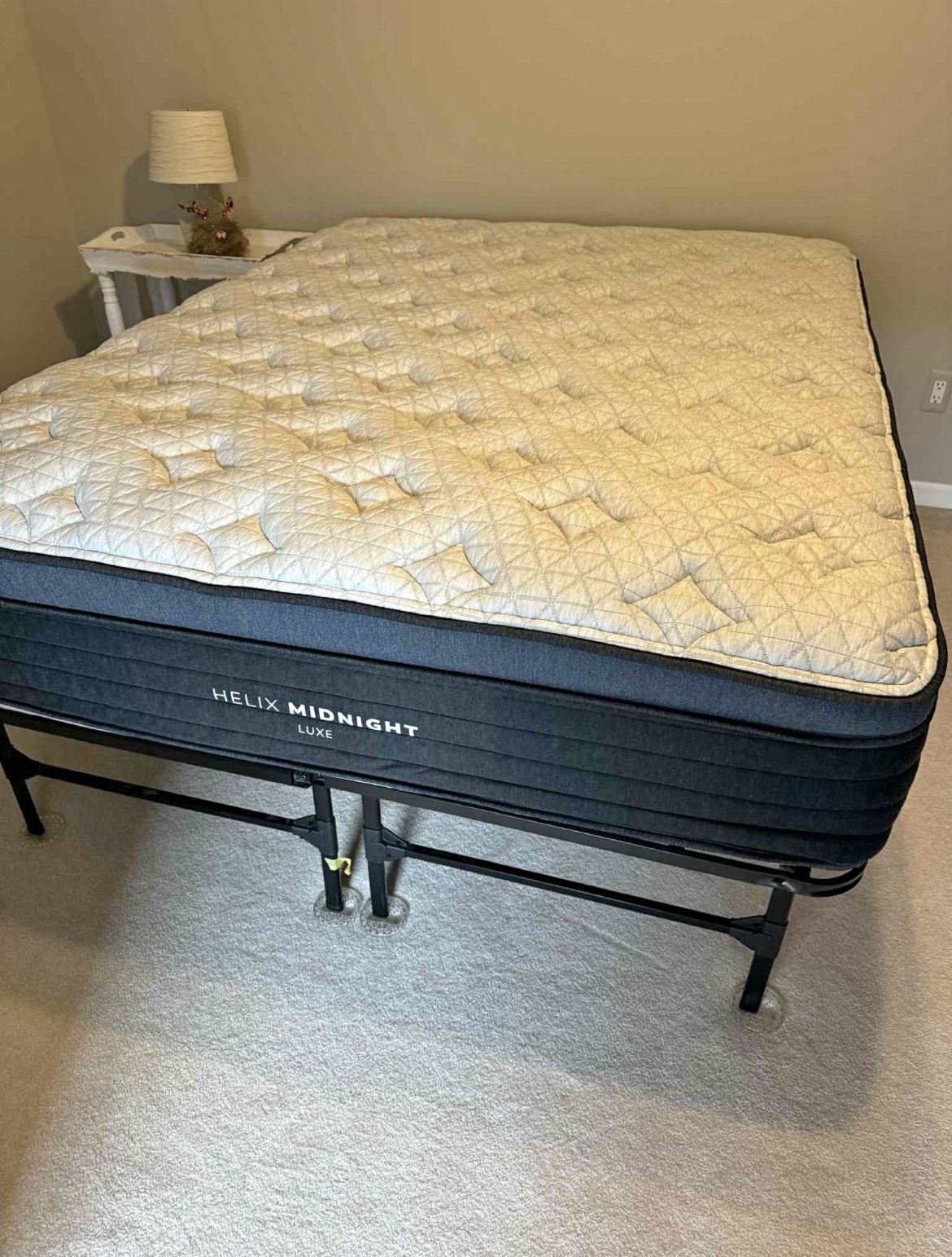 Helix Luxe Midnight Full Mattress