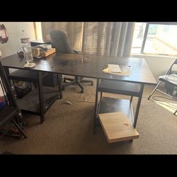 Free Desk An Chair 