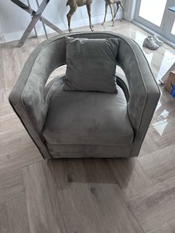 Swivel chairs
