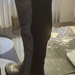 Black / Silver Boots Ladies Size 7