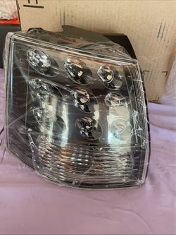 Genuine OEM (contact info removed)0/(contact info removed)3 TailLamp Outlander