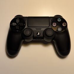 PlayStation 4 Controller 