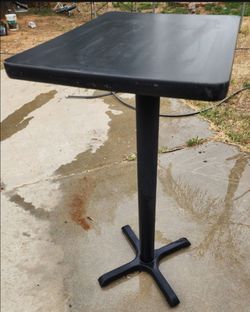Cocktail tables
