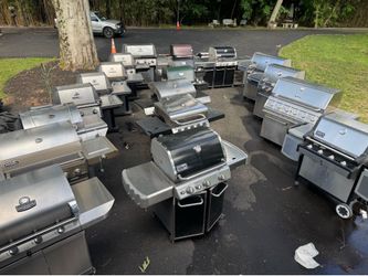 Pre owned barb cue grills propane and natural gas starting at $75