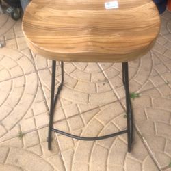 Set of 2 Wooden Barstools with Iron Legs