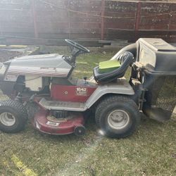 Riding Lawn Motor Tractor 