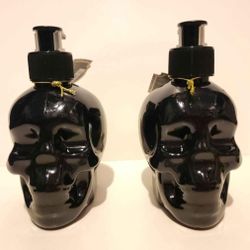 Black Skull Hand Soap & Dispenser 2 Pack Maison De Base Witches Brew