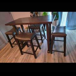 Comedor Con 4 Vancos $150