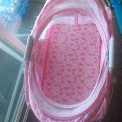 Very Nice Bassinet for Girls at 21 North Ave Lombard Write Only to Buy $25 Cash