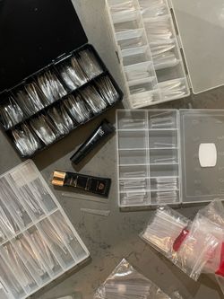 Mobile Nail Tech equipment