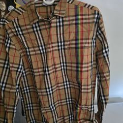 Burberry T-shirt 